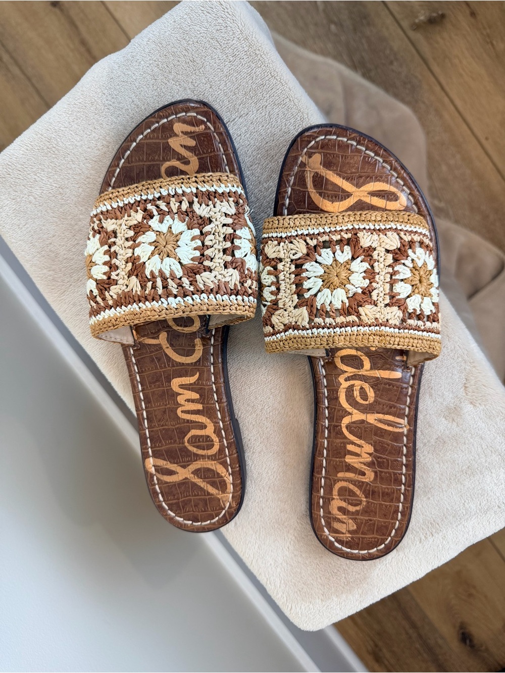 Sam Edelman Luxury Crochet Slide Sandals in Brown and Cream Size 9.5 - Picture 2 of 6